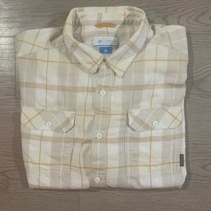 Columbia Oxford Beige Long Sleeve